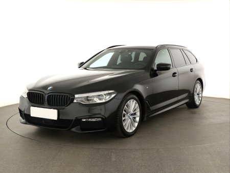 BMW Řada 5, 2017 - pohled č. 3