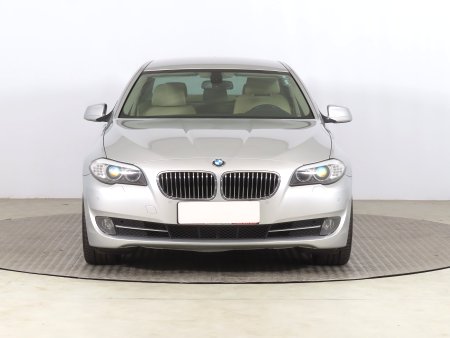 BMW Řada 5, 2013 - pohled č. 2