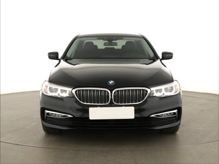 BMW Řada 5, 2018 - pohled č. 2