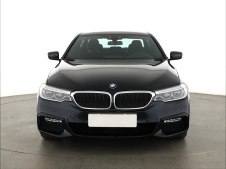 BMW Řada 5, 2017 - pohled č. 2