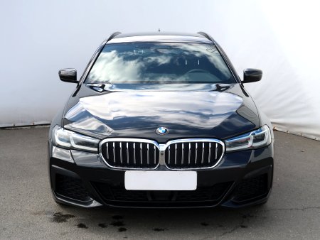 BMW Řada 5, 2020 - pohled č. 2