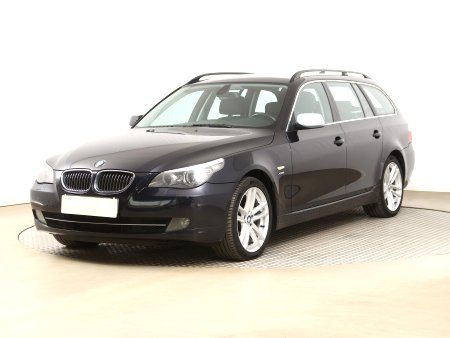 BMW Řada 5, 2008 - pohled č. 3