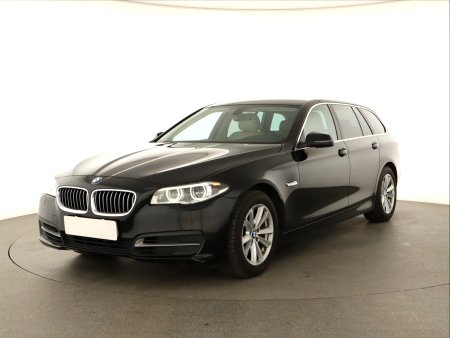 BMW Řada 5, 2016 - pohled č. 3