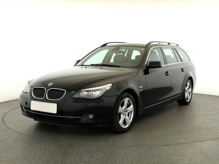 BMW Řada 5, 2009 - pohled č. 3