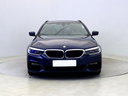 BMW Řada 5, 2018 - pohled č. 2