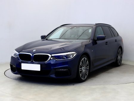 BMW Řada 5, 2018 - pohled č. 3