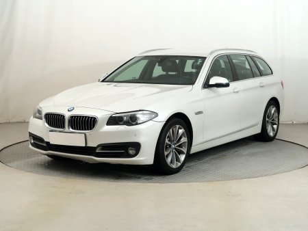 BMW Řada 5, 2015 - pohled č. 3