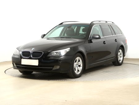 BMW Řada 5, 2009 - pohled č. 3