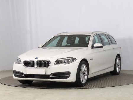 BMW Řada 5, 2016 - pohled č. 3