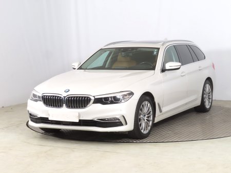 BMW Řada 5, 2018 - pohled č. 3