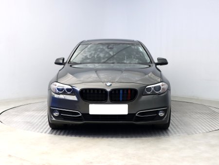 BMW Řada 5, 2014 - pohled č. 2