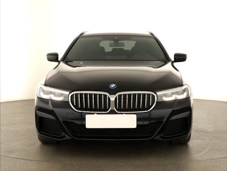 BMW Řada 5, 2023 - pohled č. 2