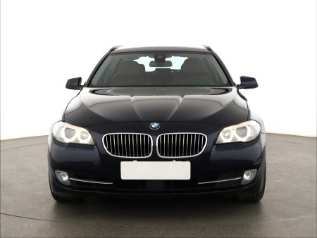 BMW Řada 5, 2012 - pohled č. 2