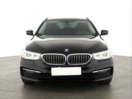 BMW Řada 5, 2019 - pohled č. 2