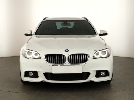 BMW Řada 5, 2016 - pohled č. 2