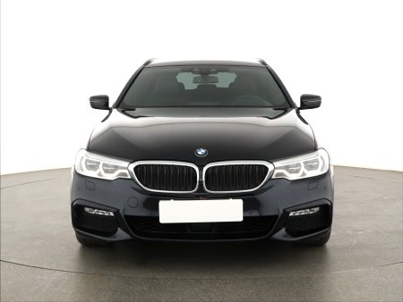 BMW Řada 5, 2018 - pohled č. 2