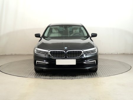 BMW Řada 5, 2019 - pohled č. 2