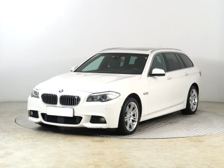 BMW Řada 5, 2013 - pohled č. 3