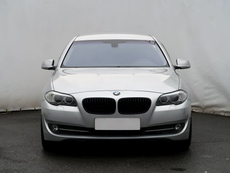BMW Řada 5, 2012 - pohled č. 2
