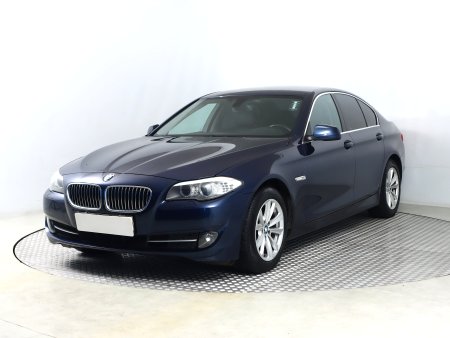 BMW Řada 5, 2012 - pohled č. 3