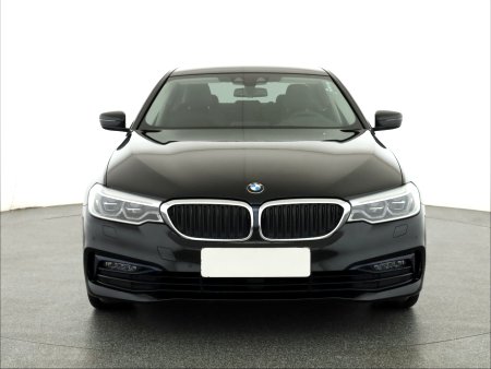 BMW Řada 5, 2019 - pohled č. 2