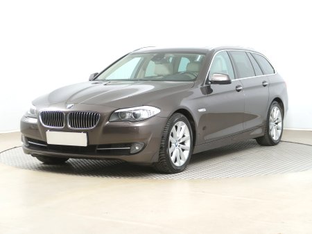 BMW Řada 5, 2010 - pohled č. 3