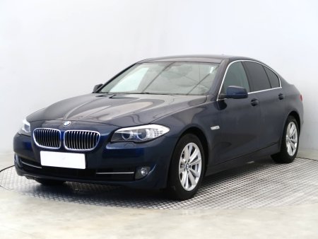 BMW Řada 5, 2012 - pohled č. 3