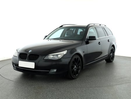 BMW Řada 5, 2007 - pohled č. 3