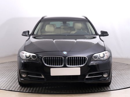 BMW Řada 5, 2014 - pohled č. 2