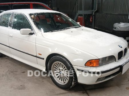 BMW Řada 5, 1997