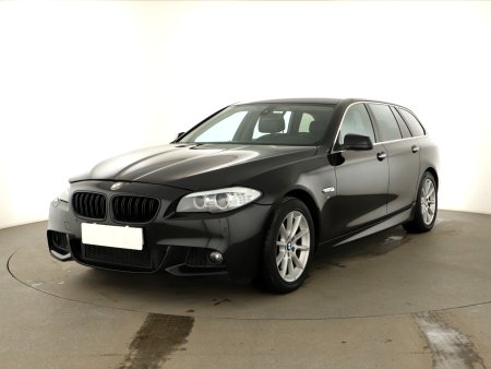 BMW Řada 5, 2011 - pohled č. 3