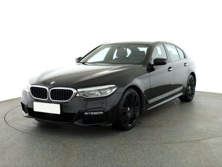 BMW Řada 5, 2017 - pohled č. 3