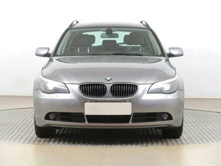 BMW Řada 5, 2006 - pohled č. 2