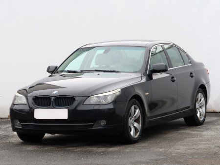 BMW Řada 5, 2009 - pohled č. 3