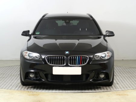 BMW Řada 5, 2017 - pohled č. 2