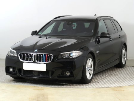 BMW Řada 5, 2017 - pohled č. 3