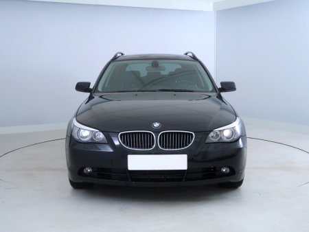 BMW Řada 5, 2006 - pohled č. 2