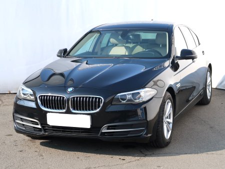 BMW Řada 5, 2016 - pohled č. 3