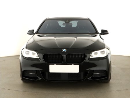 BMW Řada 5, 2014 - pohled č. 2
