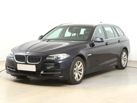 BMW Řada 5, 2015 - pohled č. 3