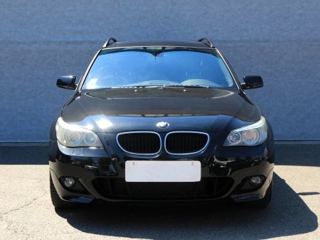 BMW Řada 5, 2005 - pohled č. 2