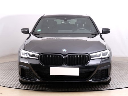 BMW Řada 5, 2022 - pohled č. 2