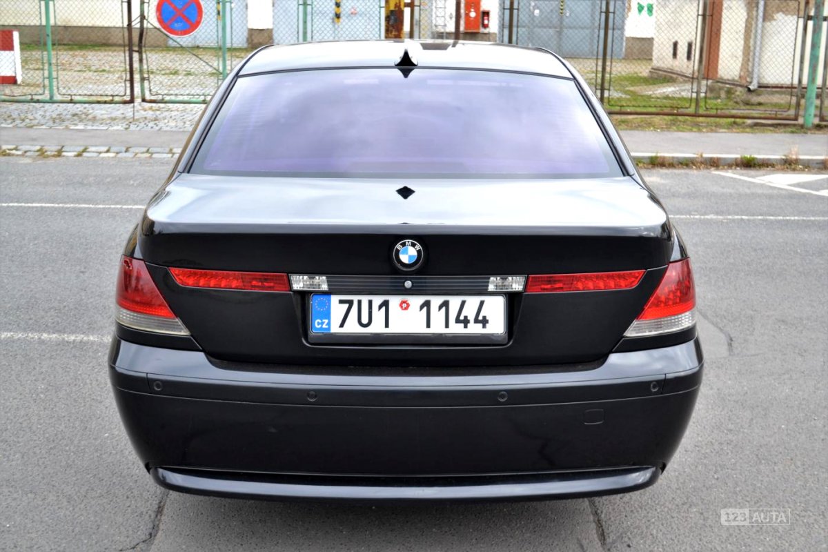 BMW Řada 7, 2004 - pohled č. 5