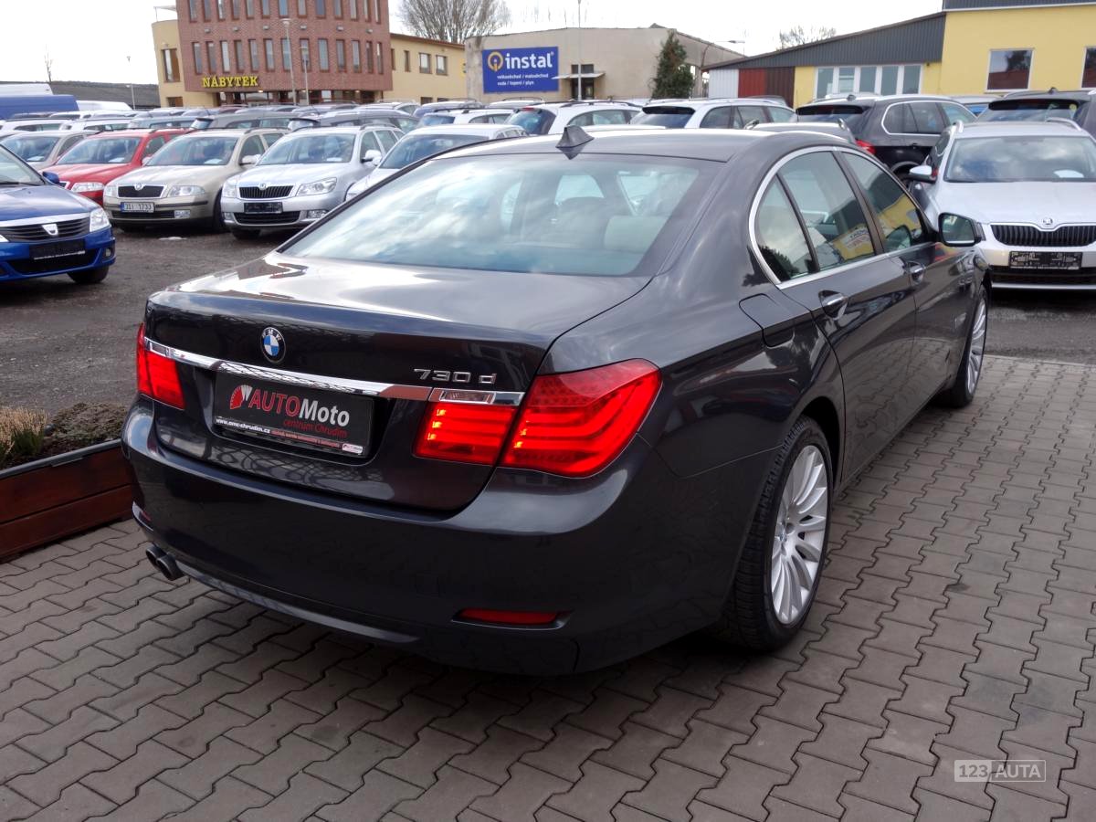 BMW Řada 7, 2009 - pohled č. 4