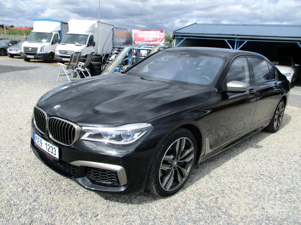 BMW Řada 7, 2017 - celkový pohled