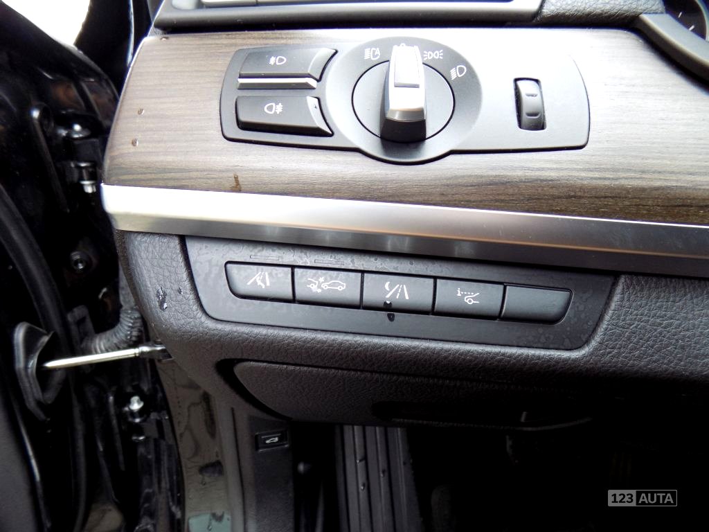 BMW Řada 7, 2010 - pohled č. 13