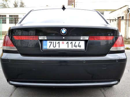 BMW Řada 7, 2004 - pohled č. 6