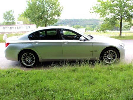 BMW Řada 7, 2012 - pohled č. 7
