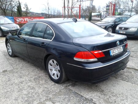 BMW Řada 7, 2006 - pohled č. 3