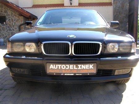 BMW Řada 7, 1995 - pohled č. 2